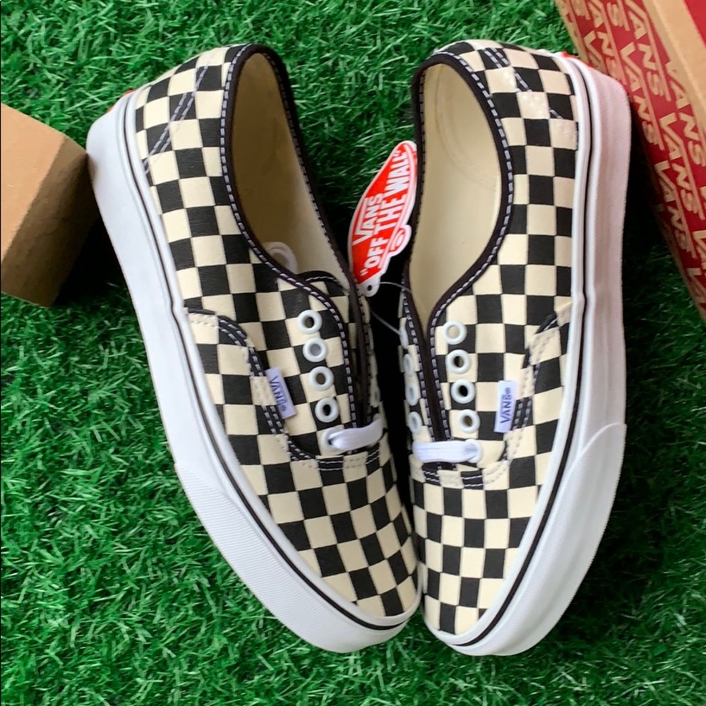 Vans Authentic golden cost black/white checkeredWm - Picture 15 of 16